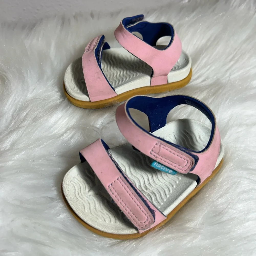 Charley Princess Pink/White Sandals Size 5
